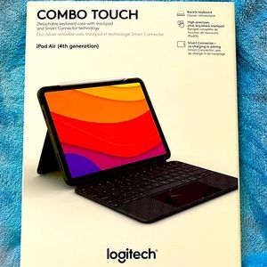 Logitech Combo Touch Keyboard Case for iPad Air 4th/5th Gen 🙌